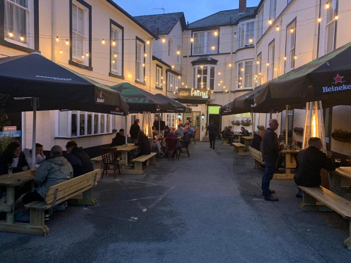 The Hand Hotel Llangollen Exterior foto