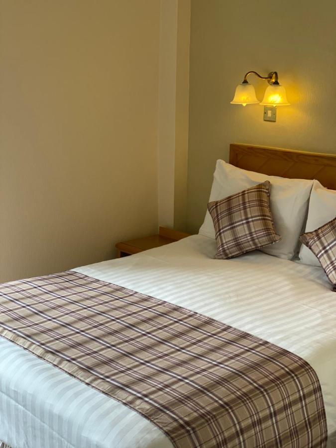 The Hand Hotel Llangollen Exterior foto